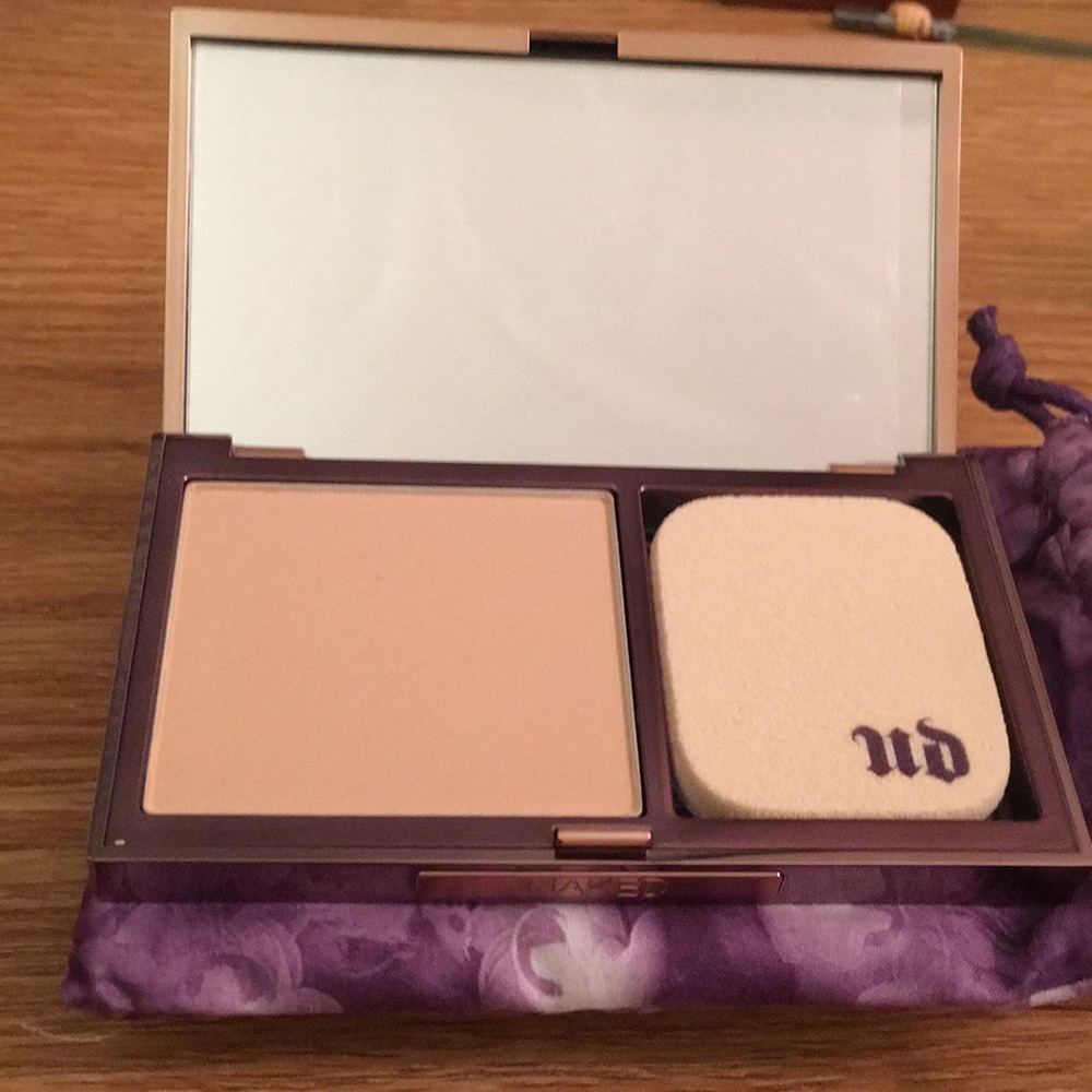 Urban Decay Ultra Definition Powder Foundation